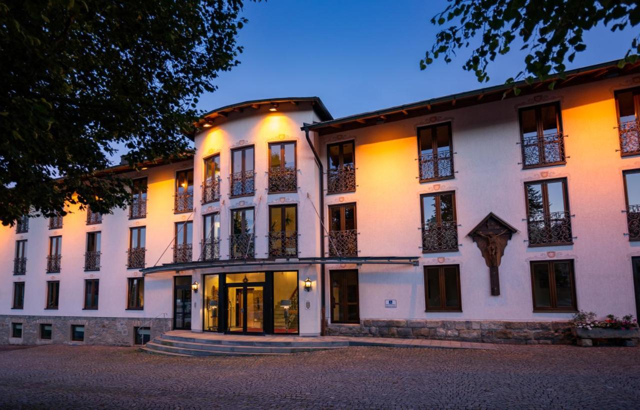 Hotel & Residence Hochriegel Шпигелау Екстериор снимка