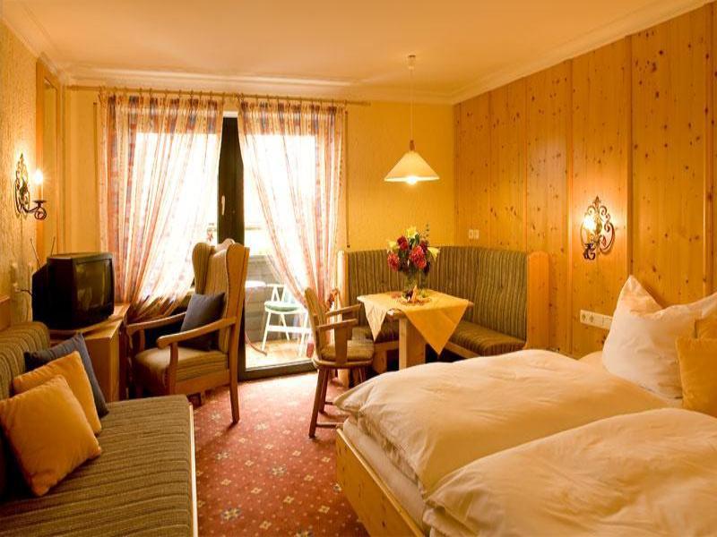 Hotel & Residence Hochriegel Шпигелау Екстериор снимка